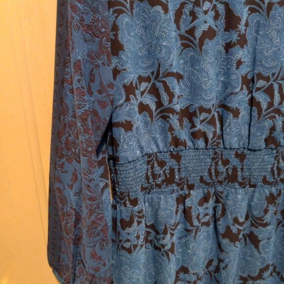 James & ErinBlue and Black Floral Maxi dress - Picture 5 of 10